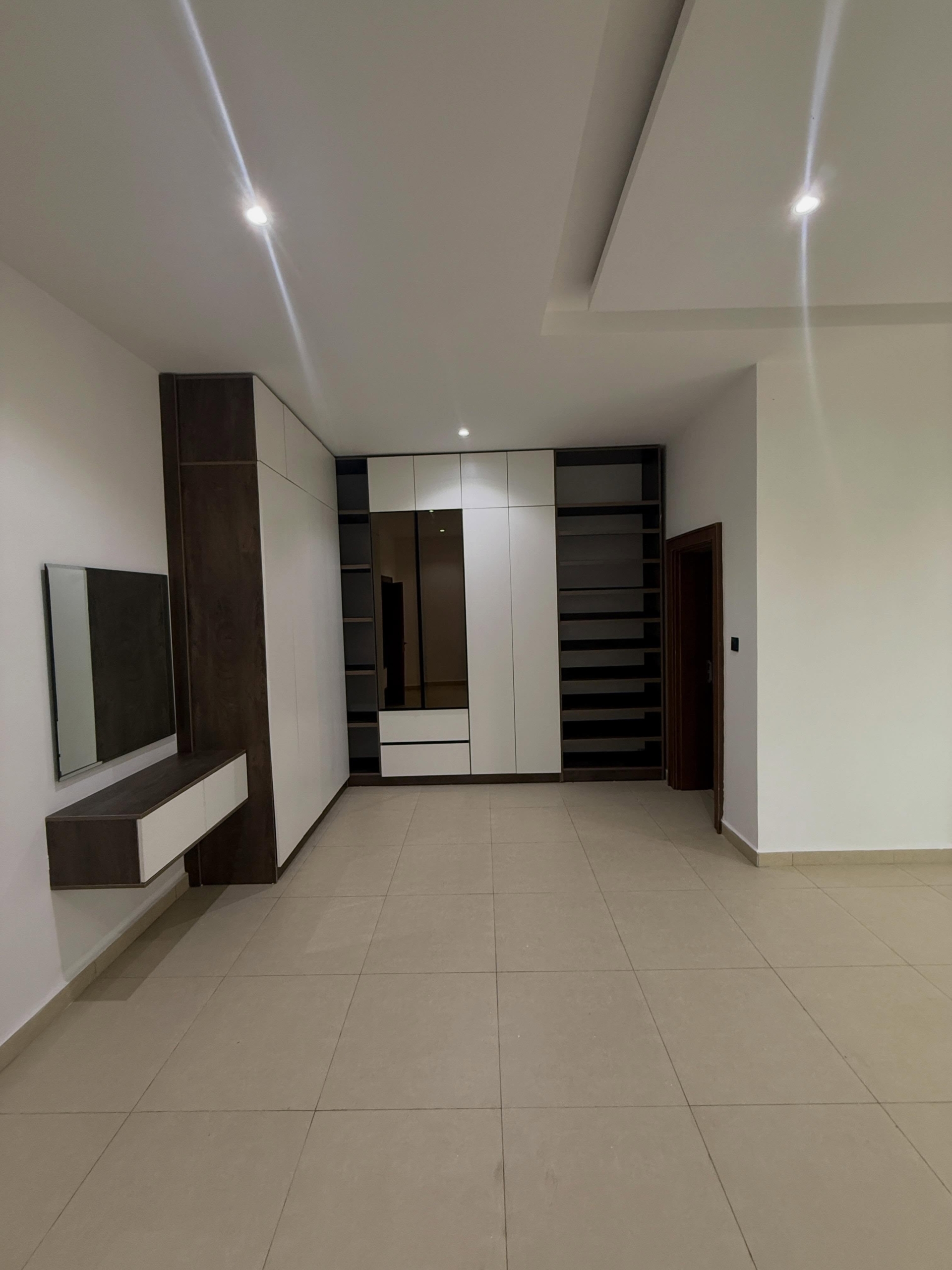 4 bedroom terrace duplex for rent in Guzape, Abuja