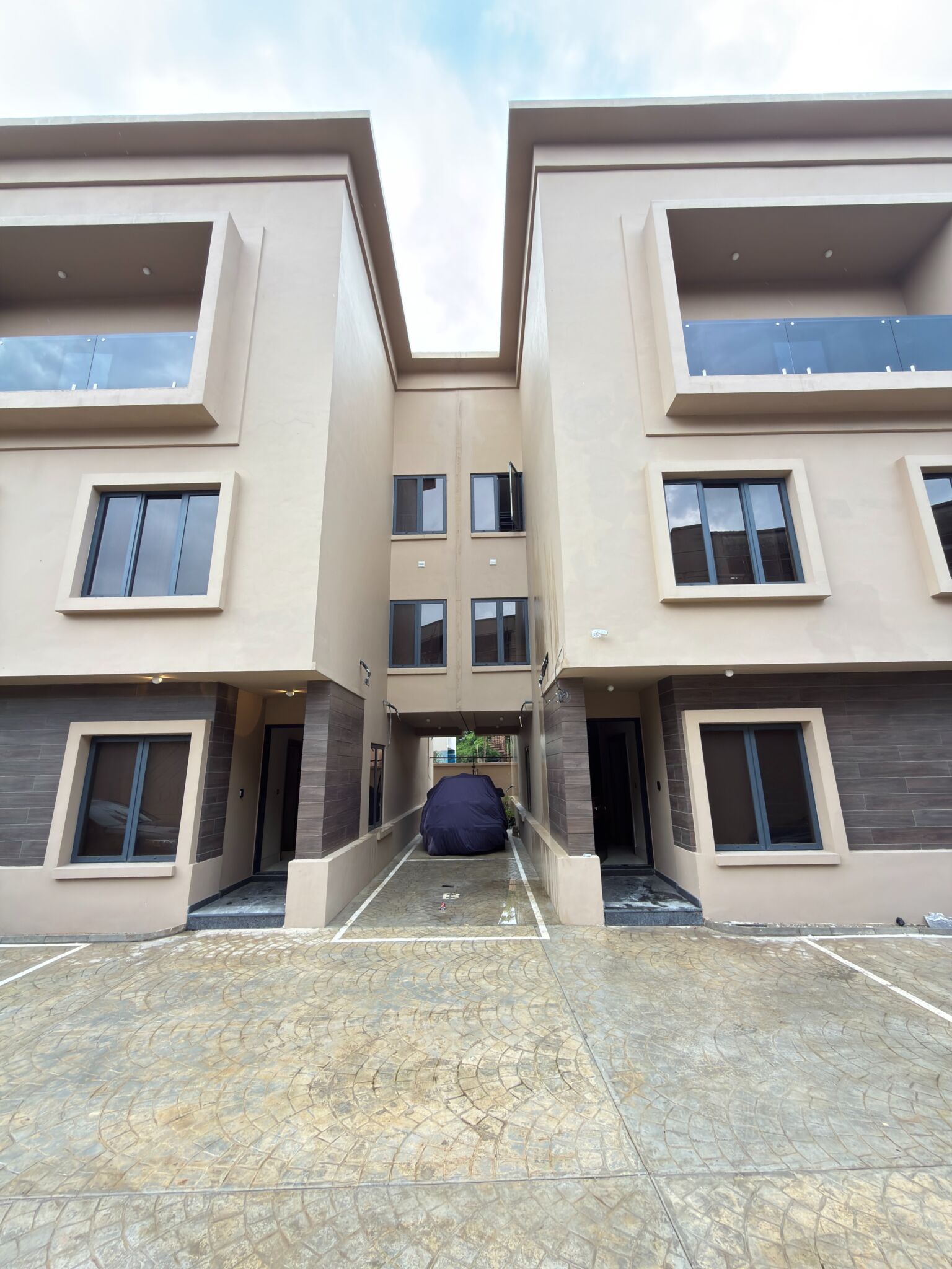 4 bedroom terrace duplex for sale in Jabi, Abuja