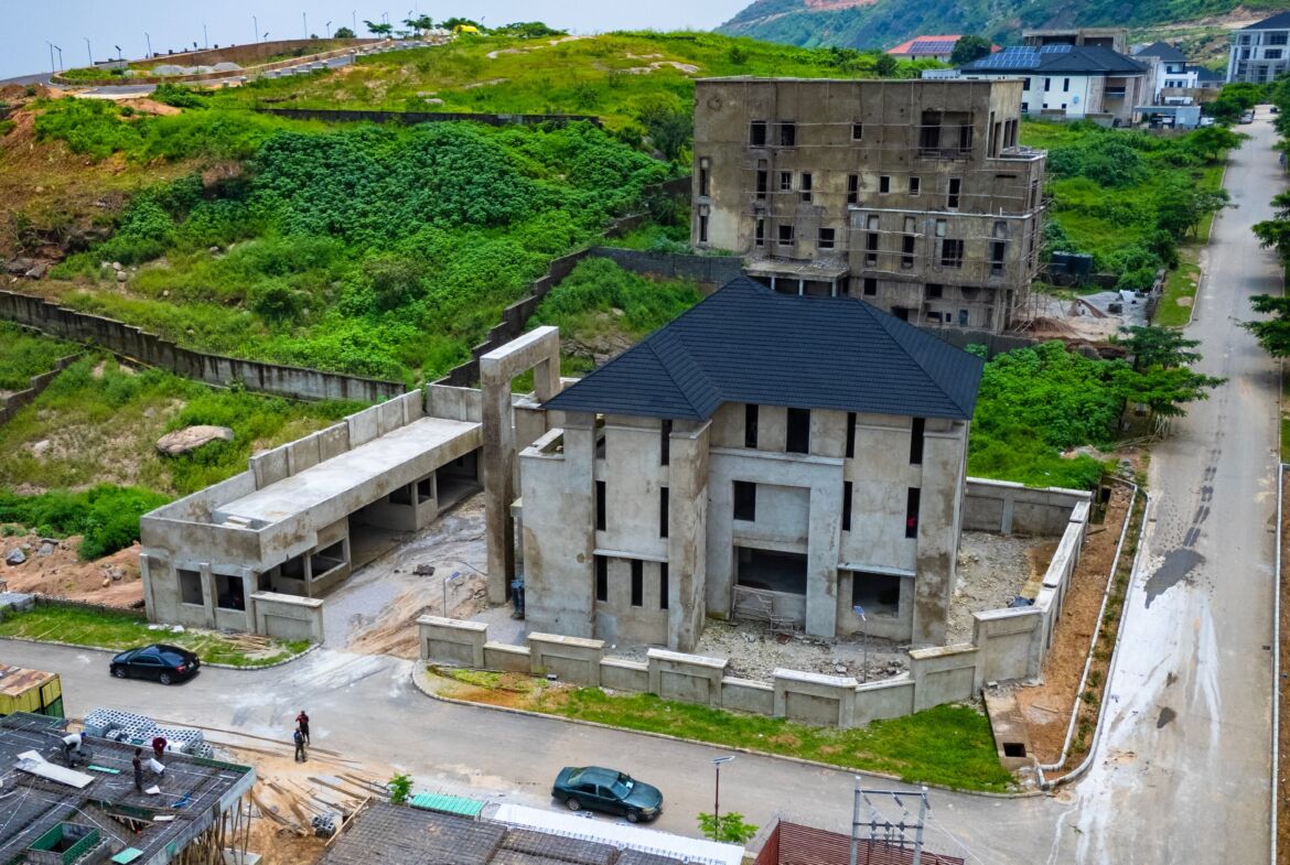 Luxury house for sale in Maitama II Abuja near Palm Spring Estate