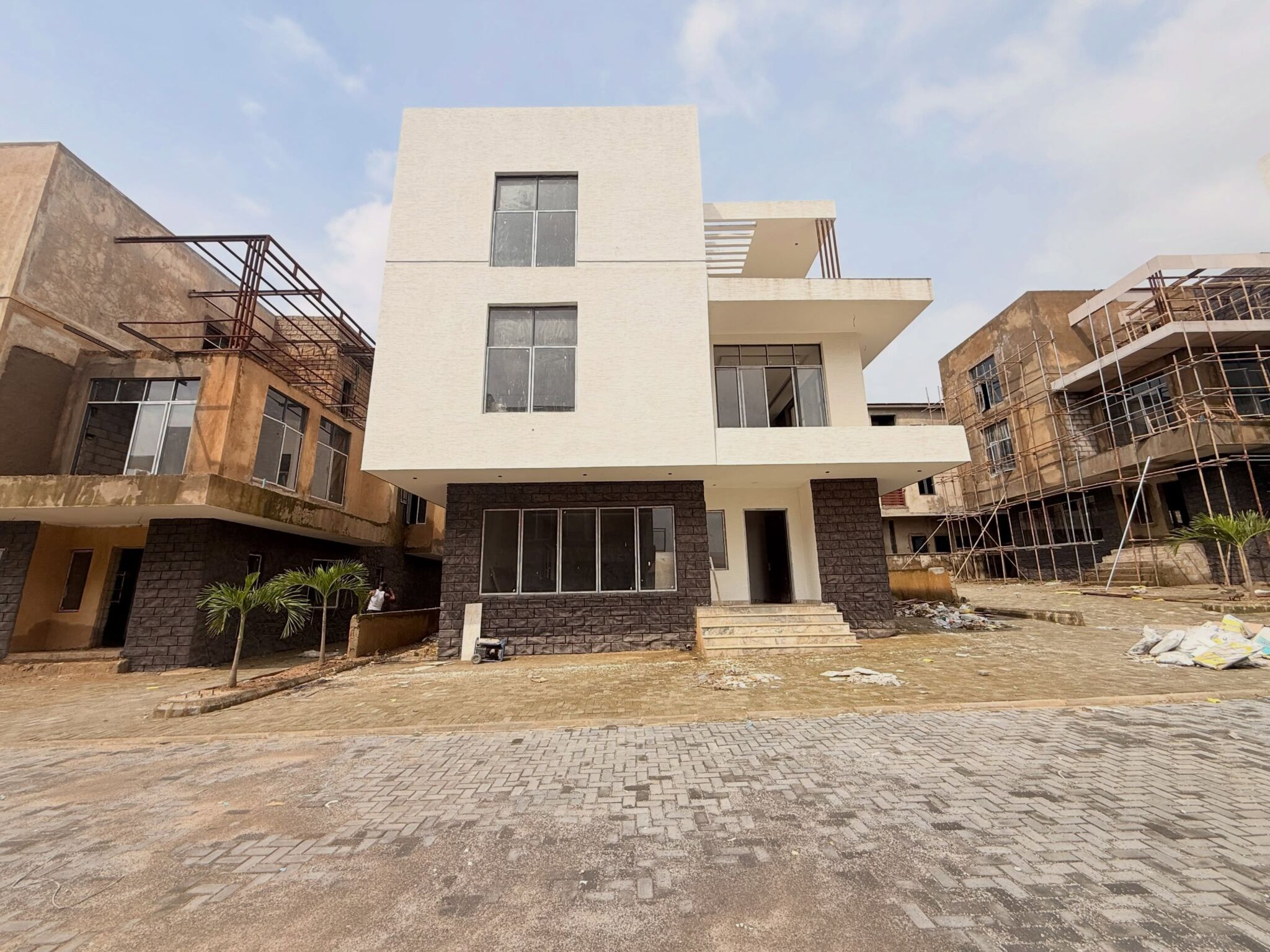 5 bedroom detached duplex for sale in Wuye, Abuja
