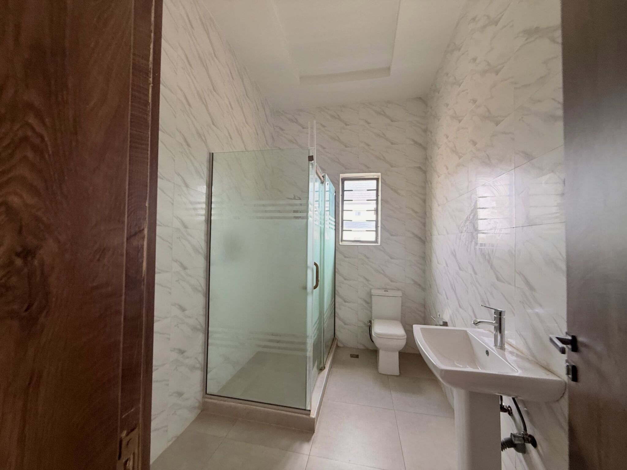 6 bedroom detached duplex for sale in Dakwo, Abuja