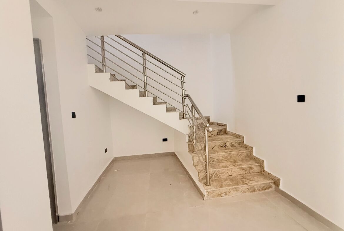 4 bedroom terrace duplex for sale in Jahi, Abuja