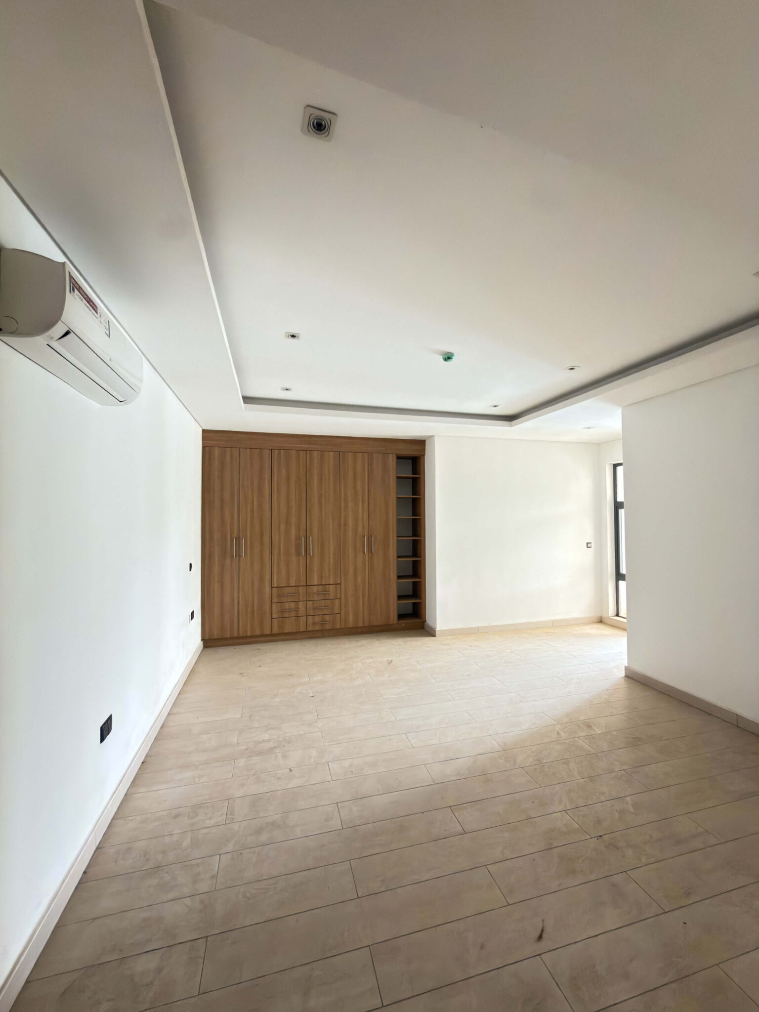 4 bedroom terrace duplex for sale in Wuse 2, Abuja
