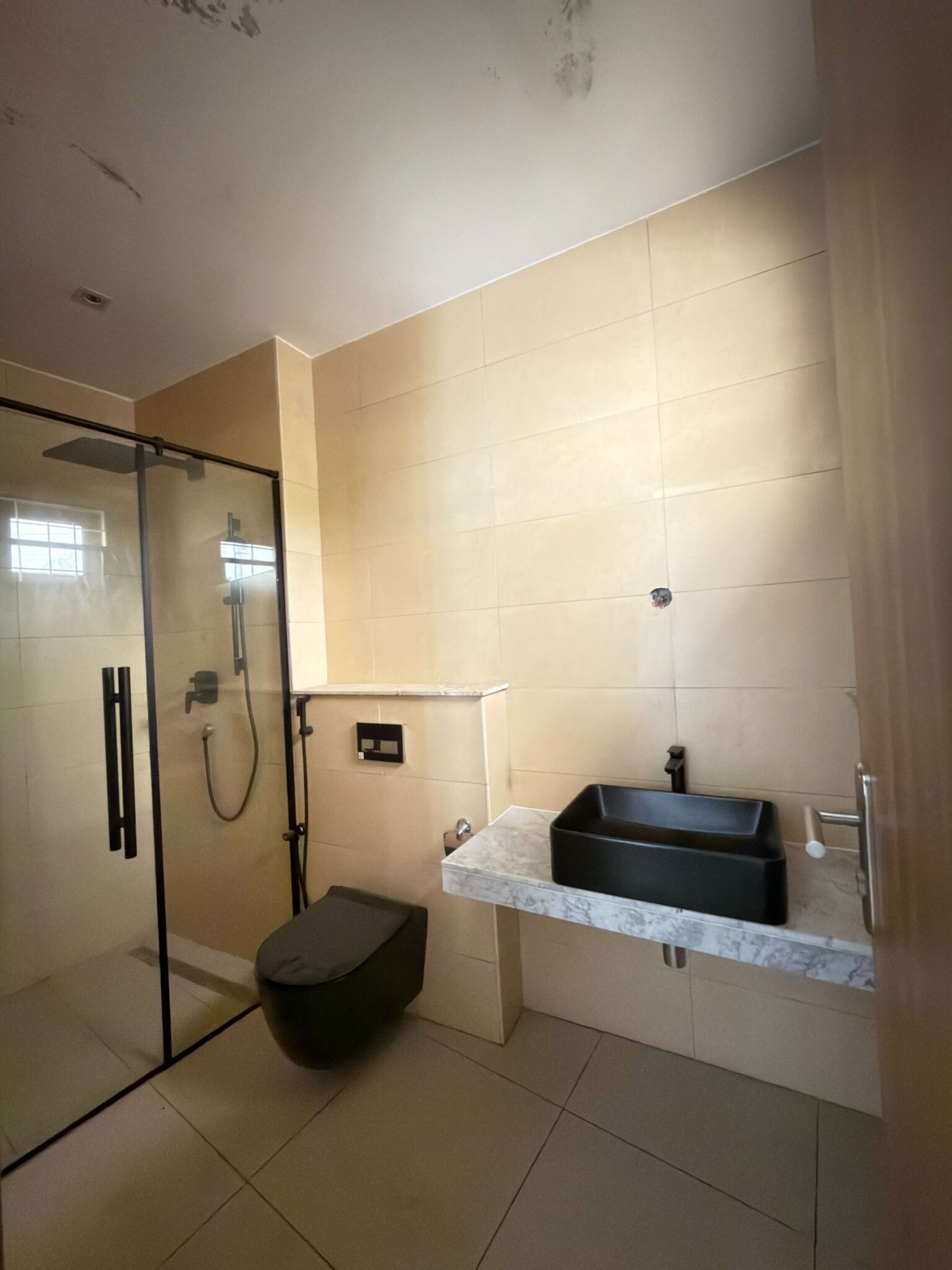 4 bedroom terrace duplex for sale in Wuse 2, Abuja