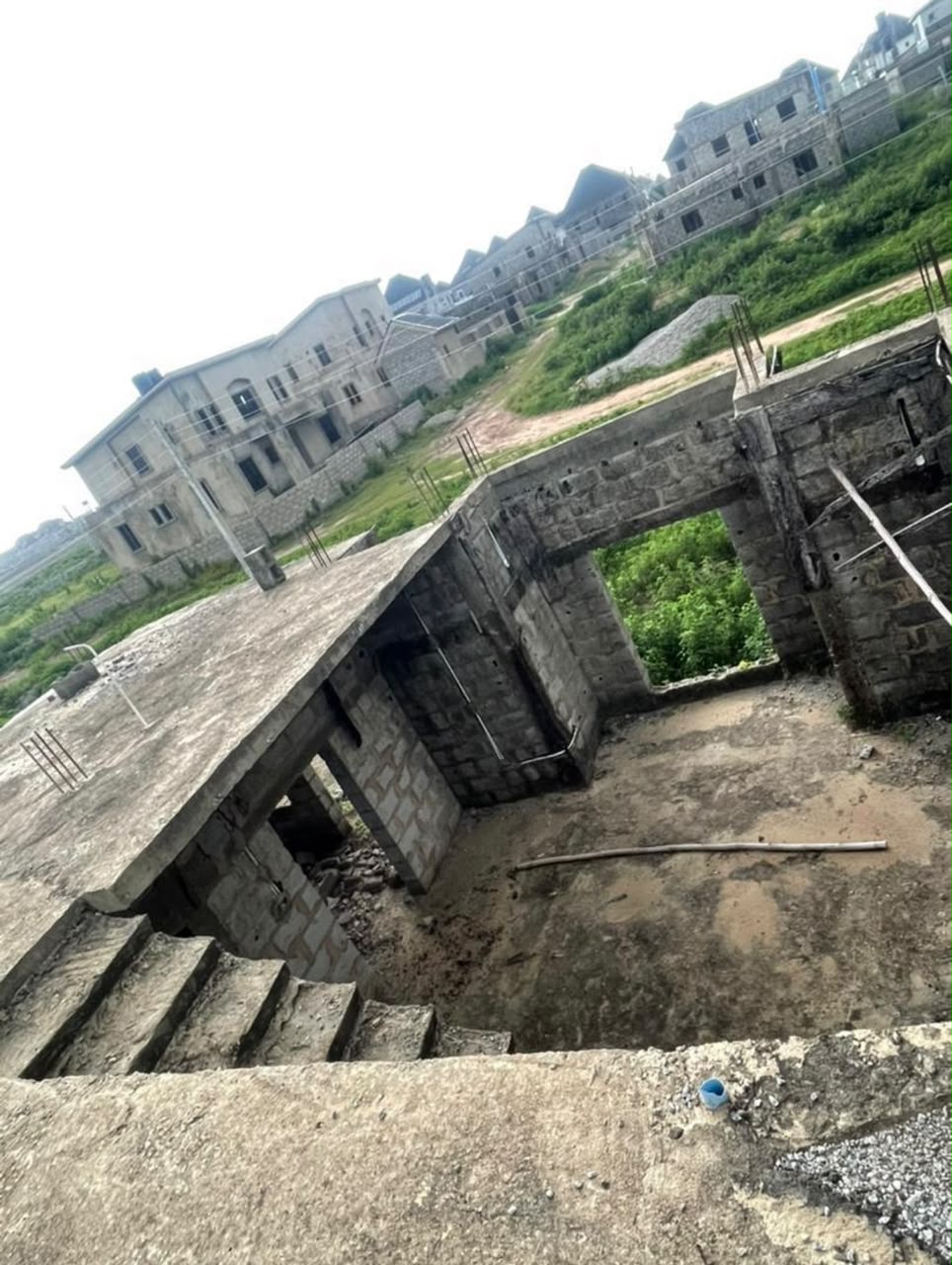 4 bedroom duplex for sale in Pyakasa, Lugbe, Abuja
