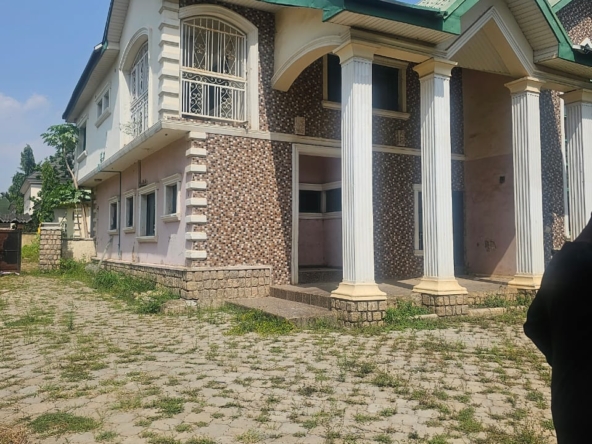 5 bedroom house for sale in Gwarinpa, Abuja