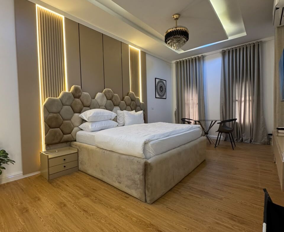 fully furnished 3 bedroom apartment for rent in Jahi, Abuja