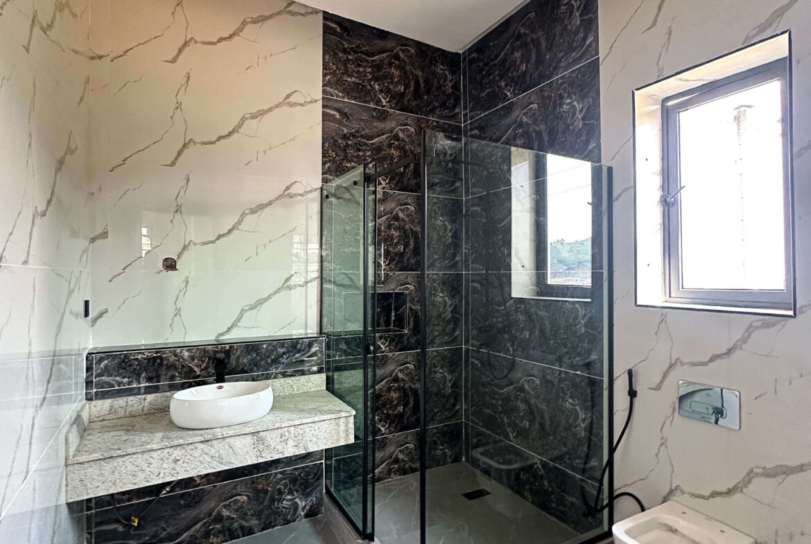 7 bedroom duplex for sale in Karsana, Abuja