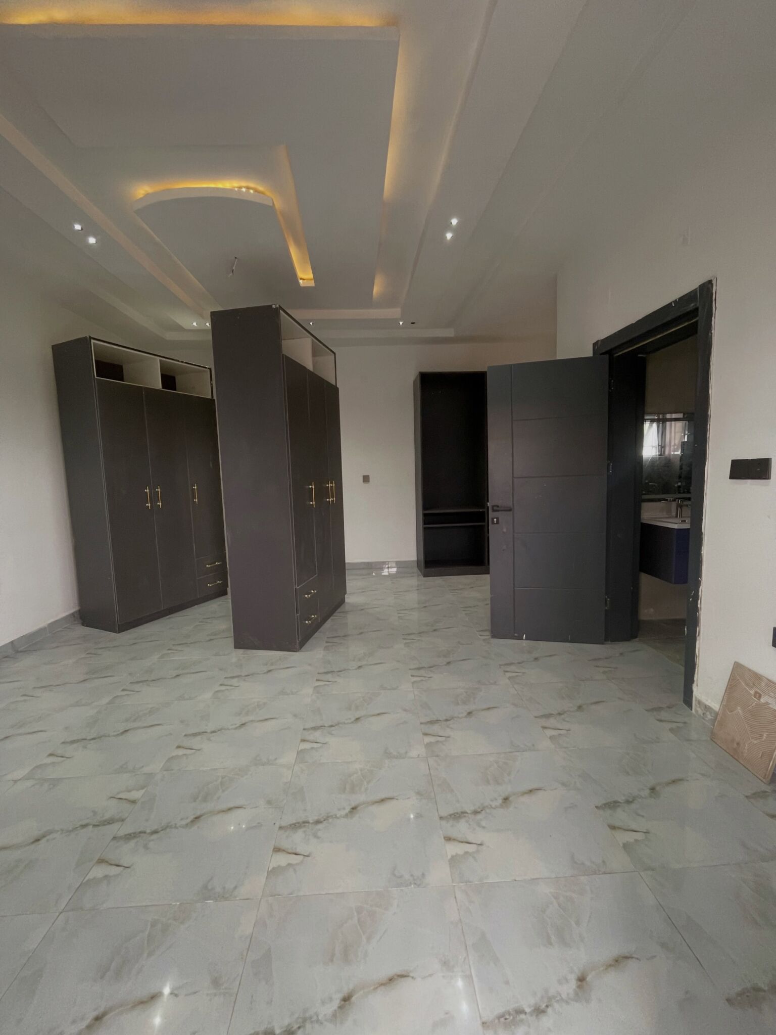 5 bedroom semi-detached duplex for sale in Idu, Abuja