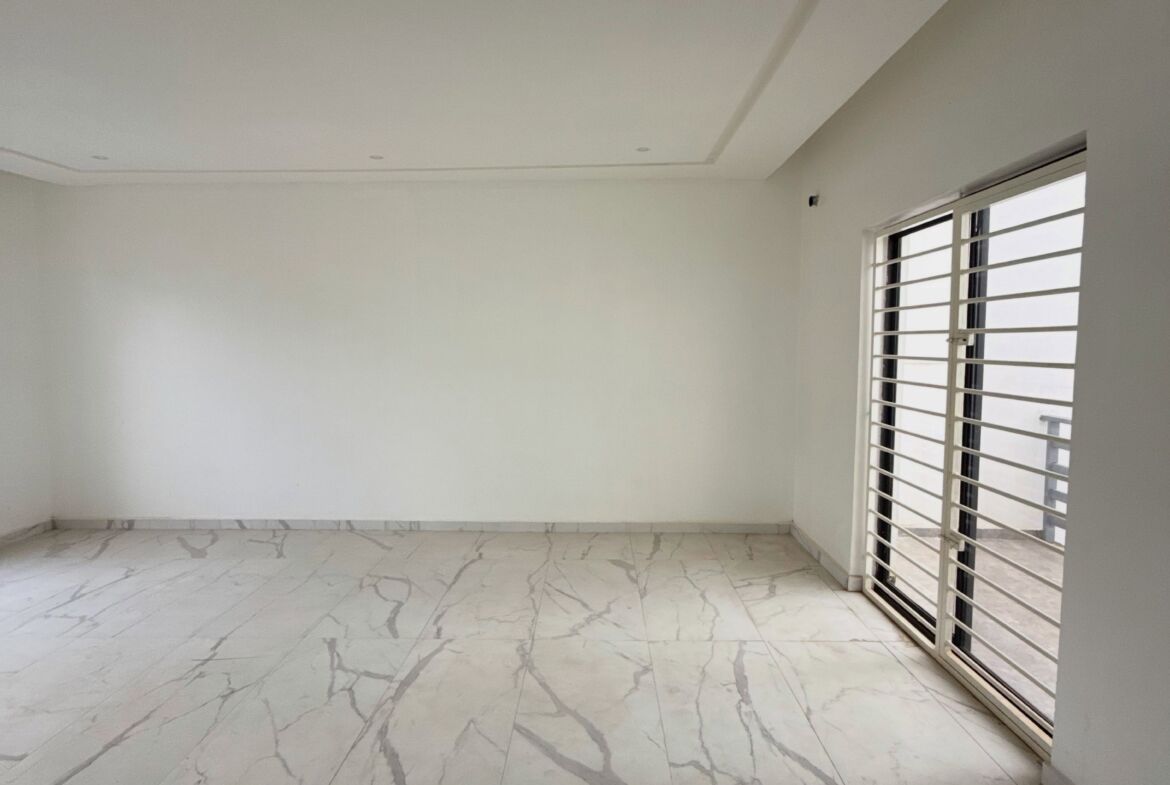 5 bedroom semi-detached duplex for sale in Asokoro, Abuja
