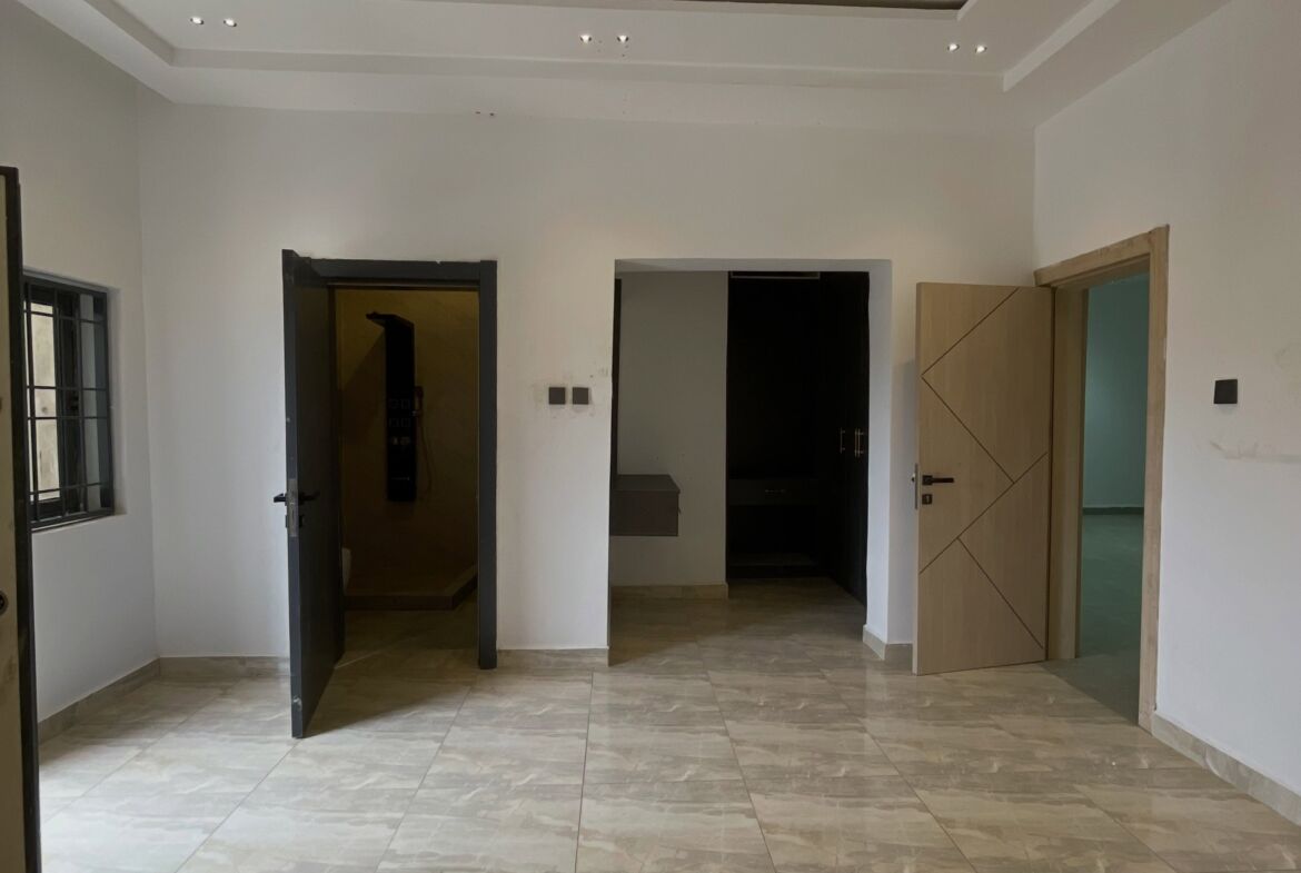 5 bedroom semi-detached duplex for sale in Idu, Abuja