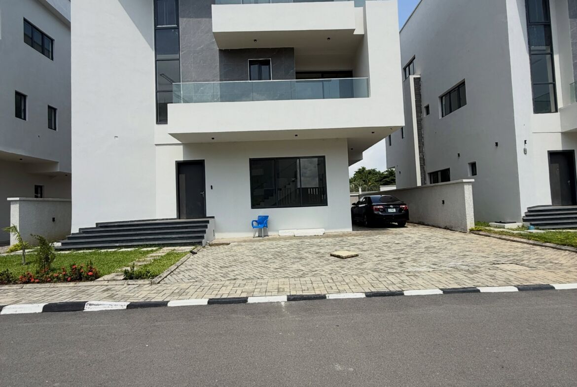 5 bedroom detached duplex for sale in Jabi, Abuja