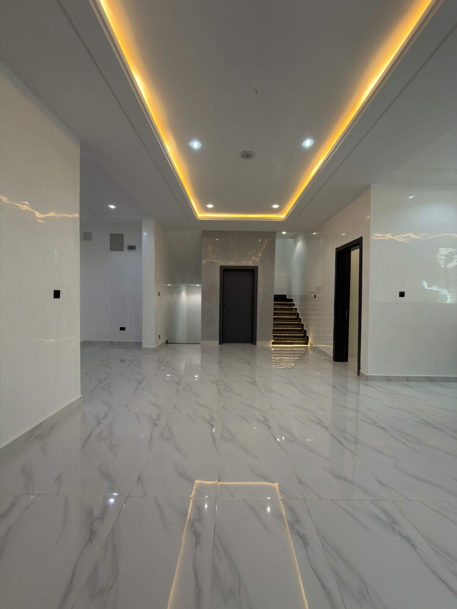 5 bedroom fully detached duplex for sale in Apo Resettlement, Abuja