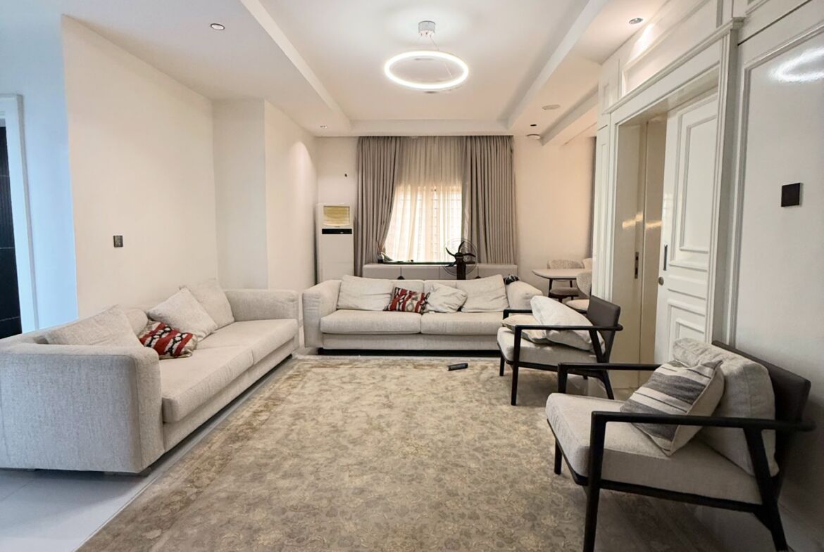 4 bedroom smart terrace duplex for sale in Guzape, Abuja