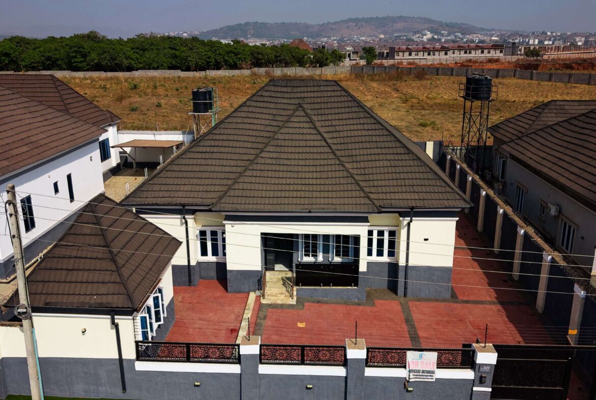 3 bedroom detached bungalow for sale in Karsana, Abuja