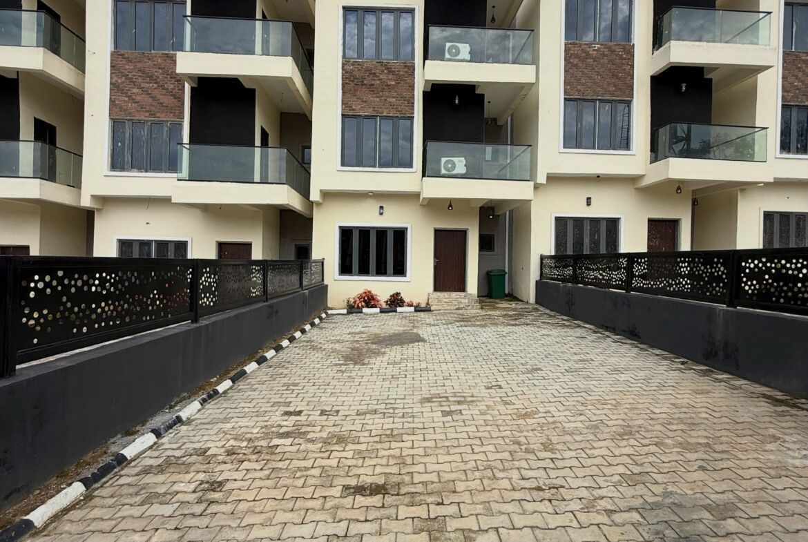 4 bedroom terrace duplex for sale in Lifecamp, Abuja