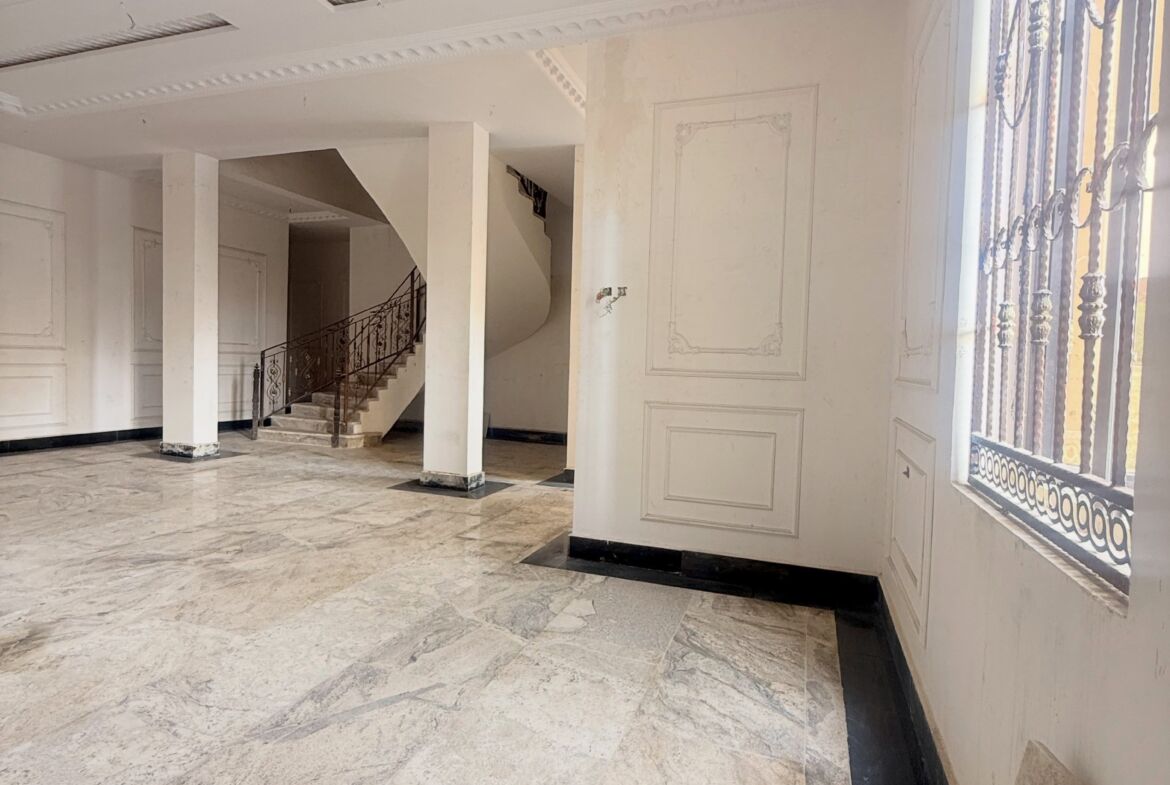 6-bedroom fully detached duplex for sale in Asokoro, Abuja