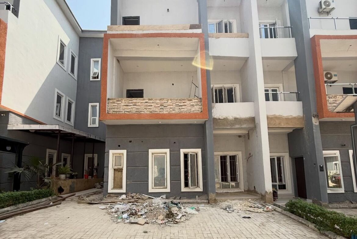 4 bedroom terrace duplex for sale in Kaura, Abuja