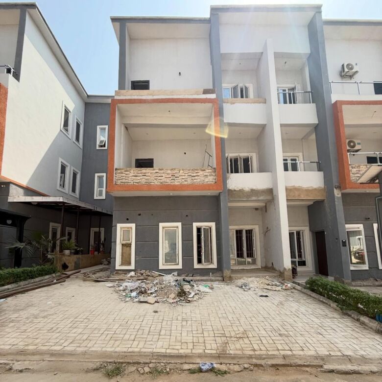 4 bedroom terrace duplex for sale in Kaura, Abuja