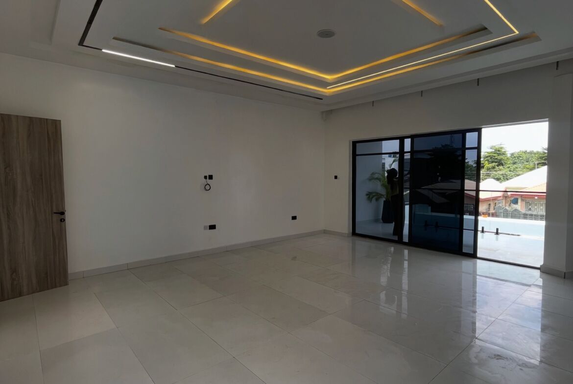 5 bedroom detached duplex for sale in Gwarinpa, Abuja