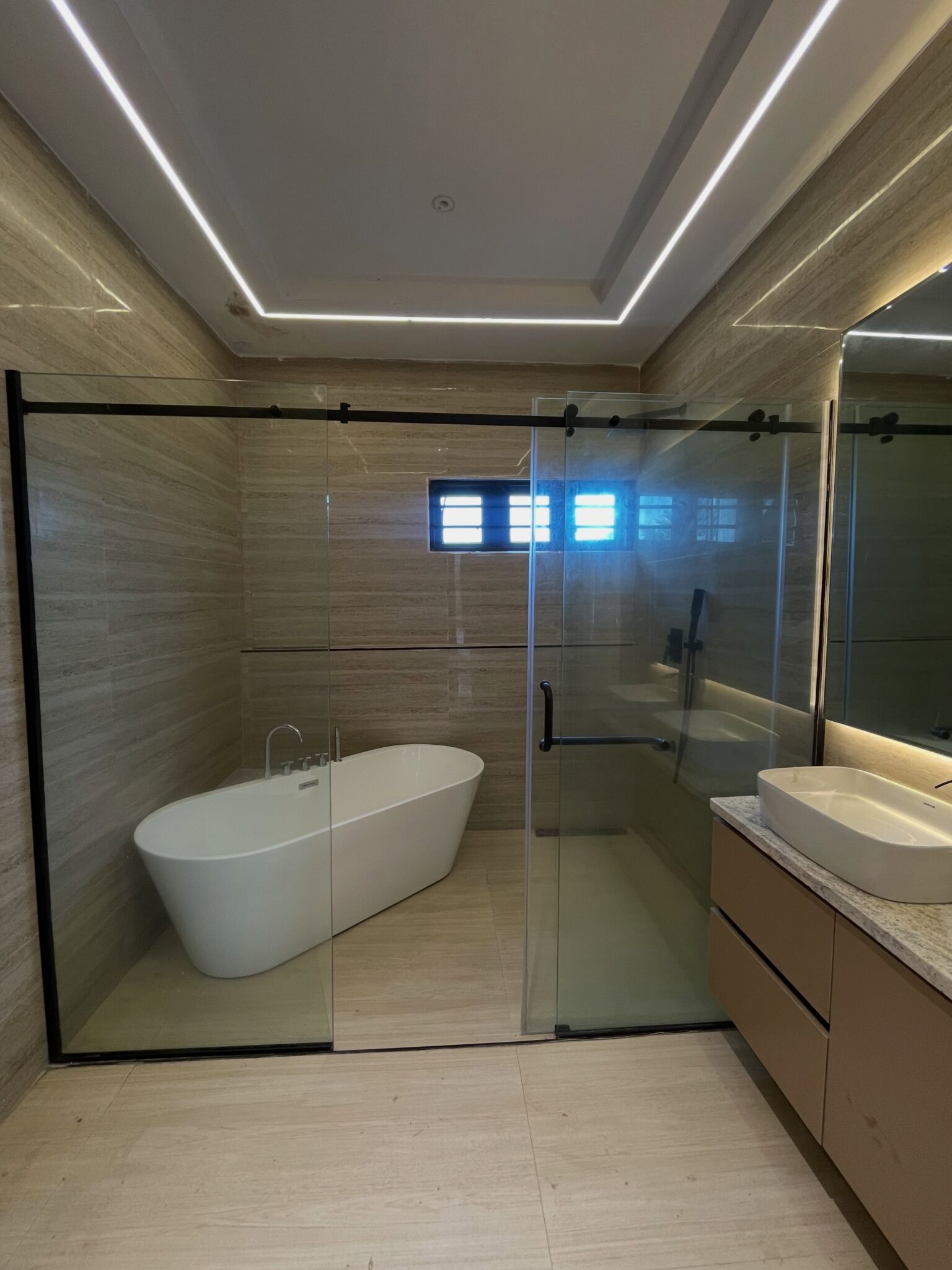 5 bedroom detached duplex for sale in Gwarinpa, Abuja