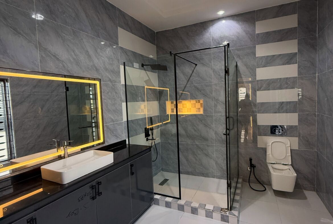 brand-new furnished 4-bedroom detached duplex for sale in Guzape, Abuja