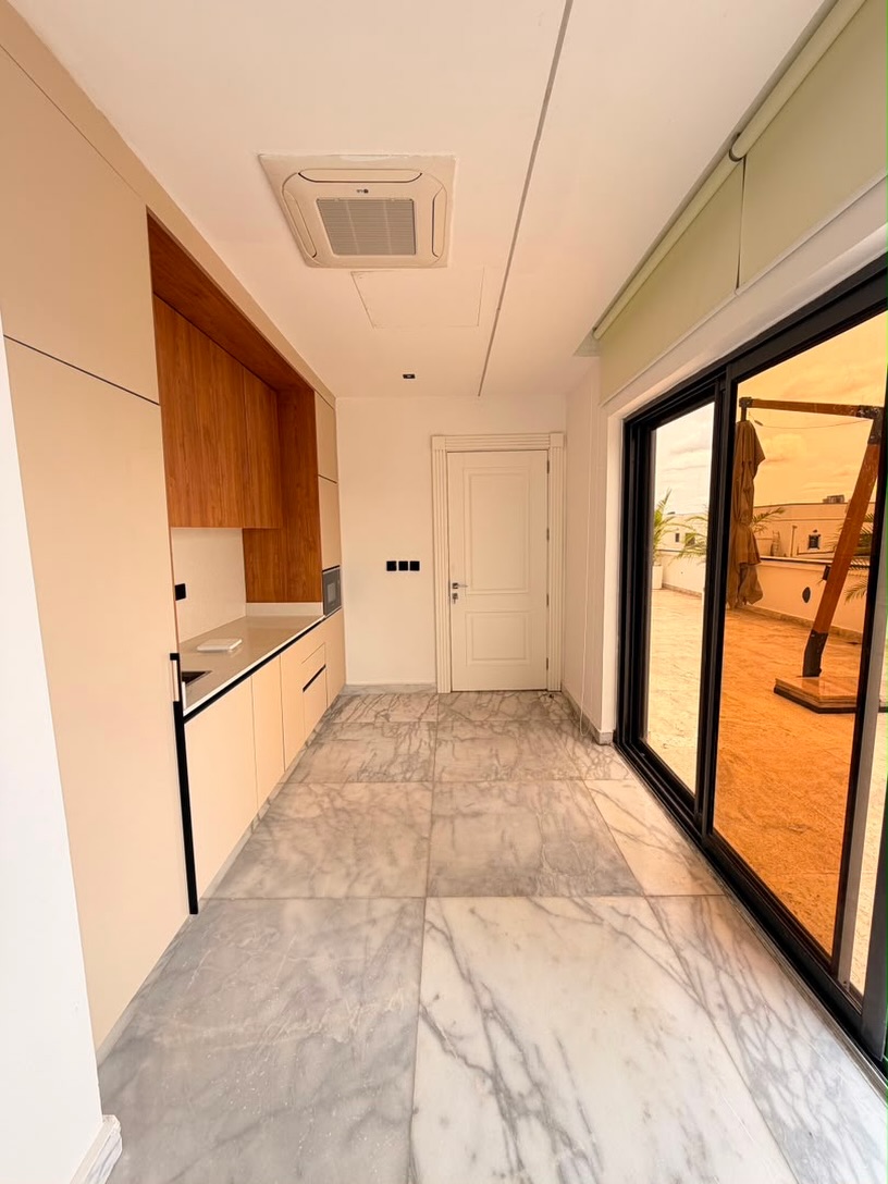 8-bedroom fully detached smart mansion for sale in Maitama, Abuja