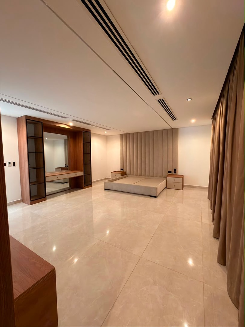 8-bedroom fully detached smart mansion for sale in Maitama, Abuja