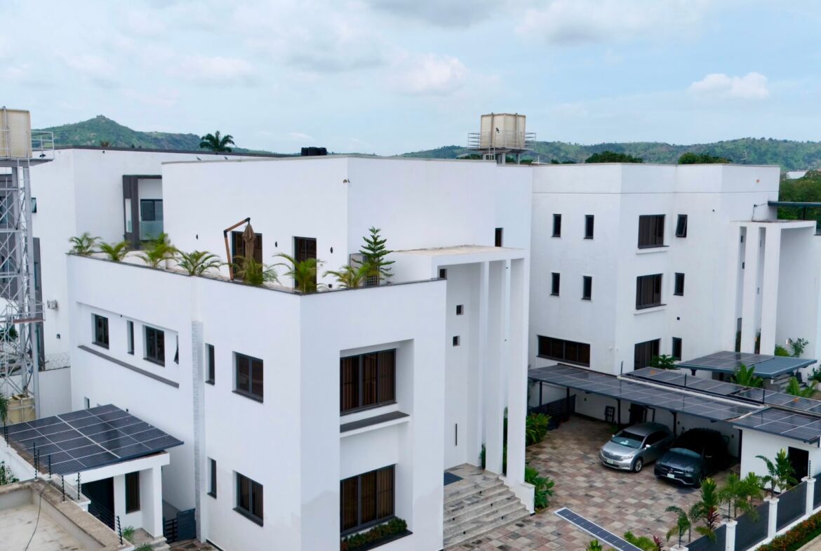 8-bedroom fully detached smart mansion for sale in Maitama, Abuja