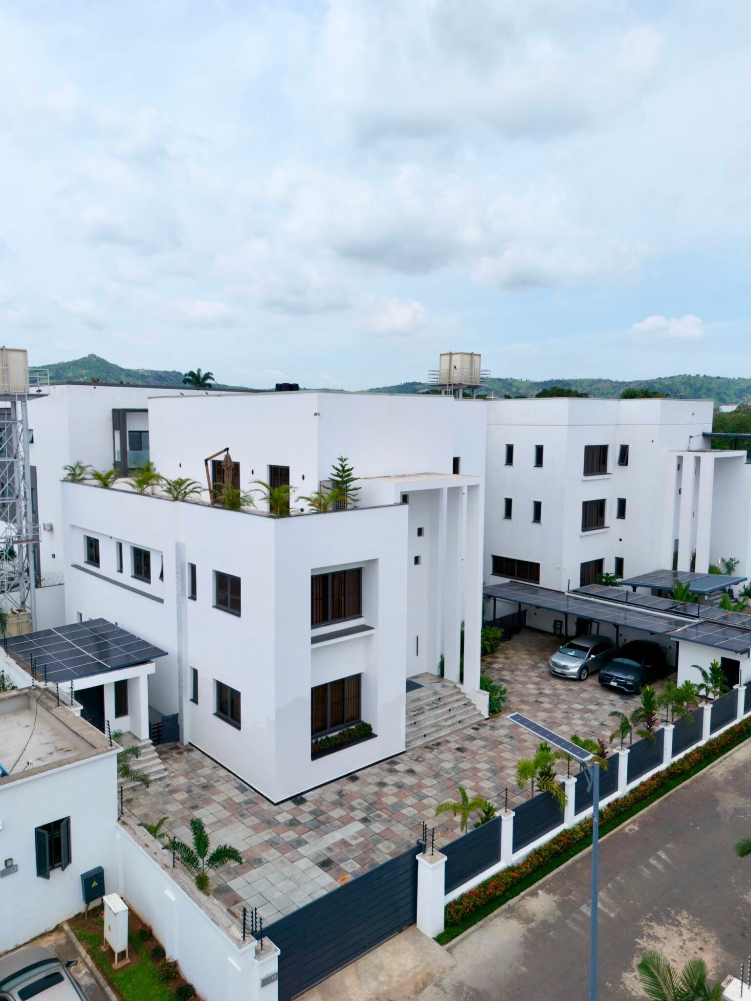 8-bedroom fully detached smart mansion for sale in Maitama, Abuja