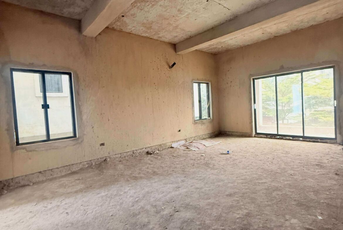 solidly built 5-bedroom detached duplex for sale in Guzape District, Abuja