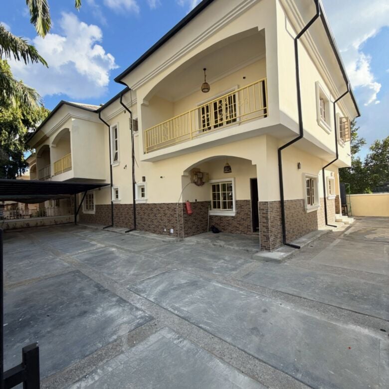 4-bedroom semi-detached duplex for sale in Wuye, Abuja