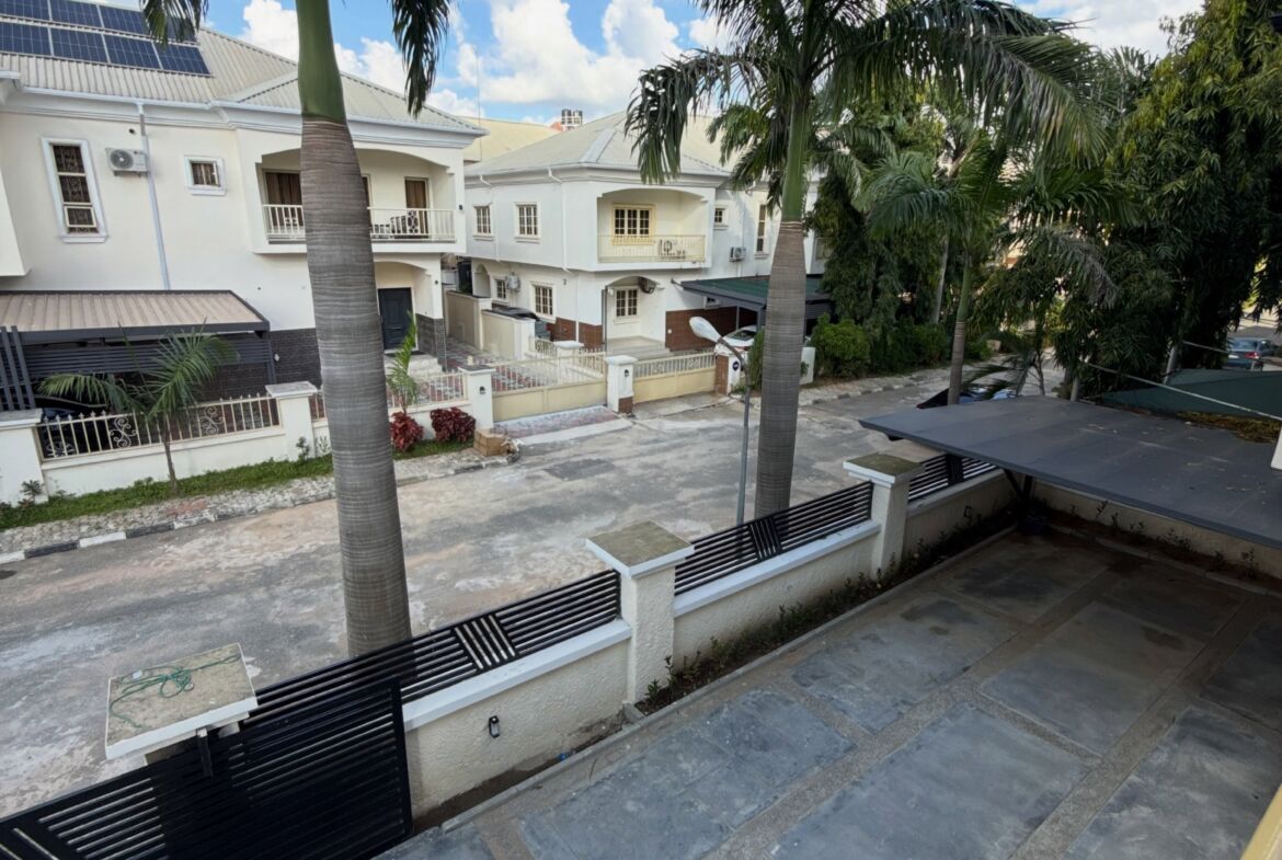 4-bedroom semi-detached duplex for sale in Wuye, Abuja