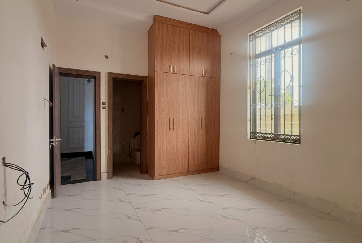 6-bedroom fully detached duplex for sale in Asokoro, Abuja