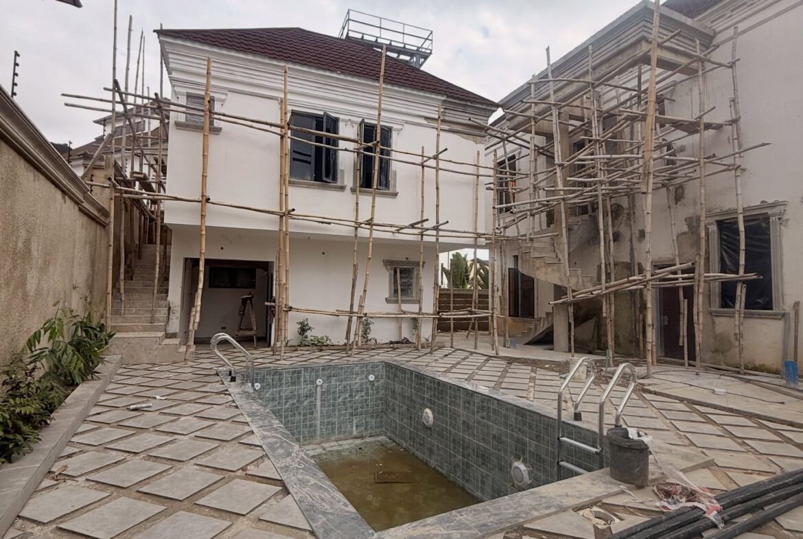 6-bedroom fully detached duplex for sale in Asokoro, Abuja