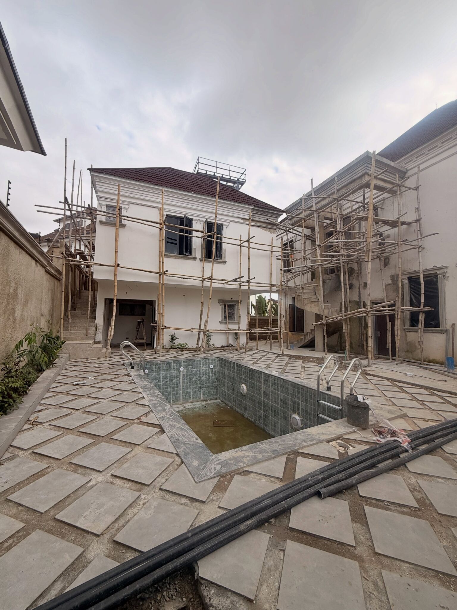 6-bedroom fully detached duplex for sale in Asokoro, Abuja