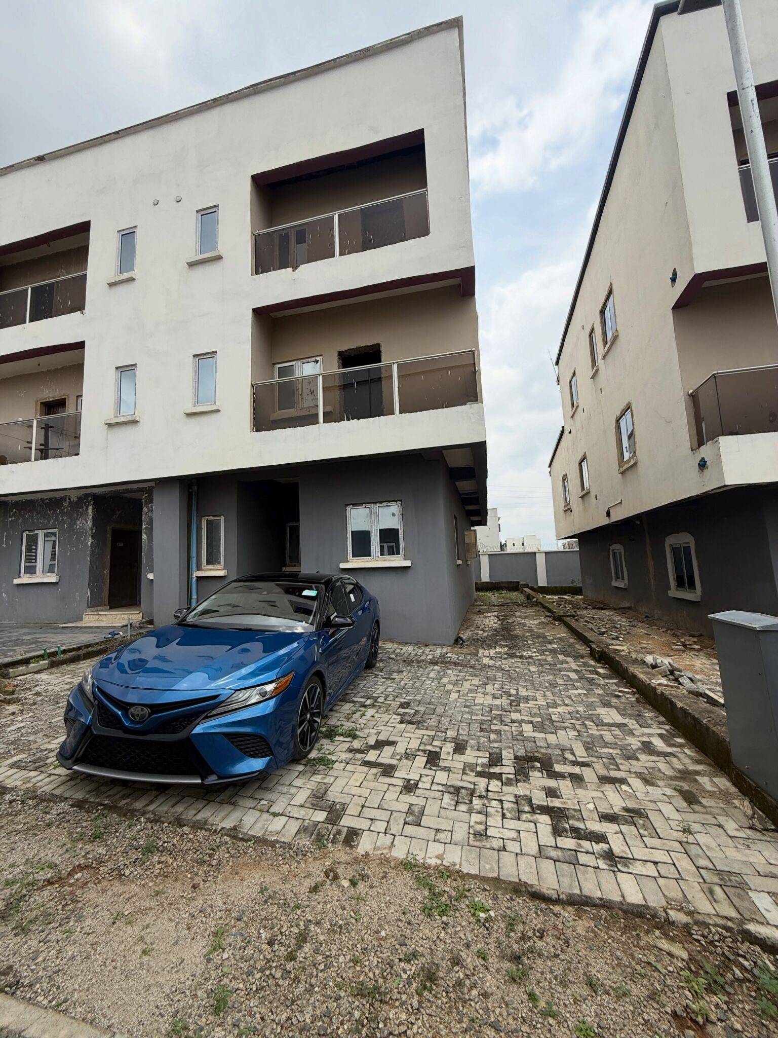 4-bedroom semi-detached duplex for sale in Katampe, Abuja