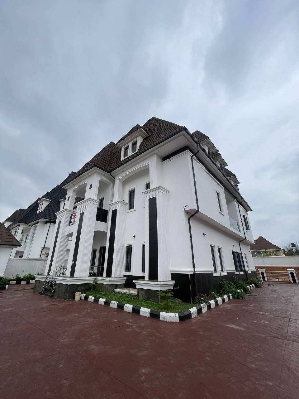 6 bedroom house for sale in Karsana, Abuja