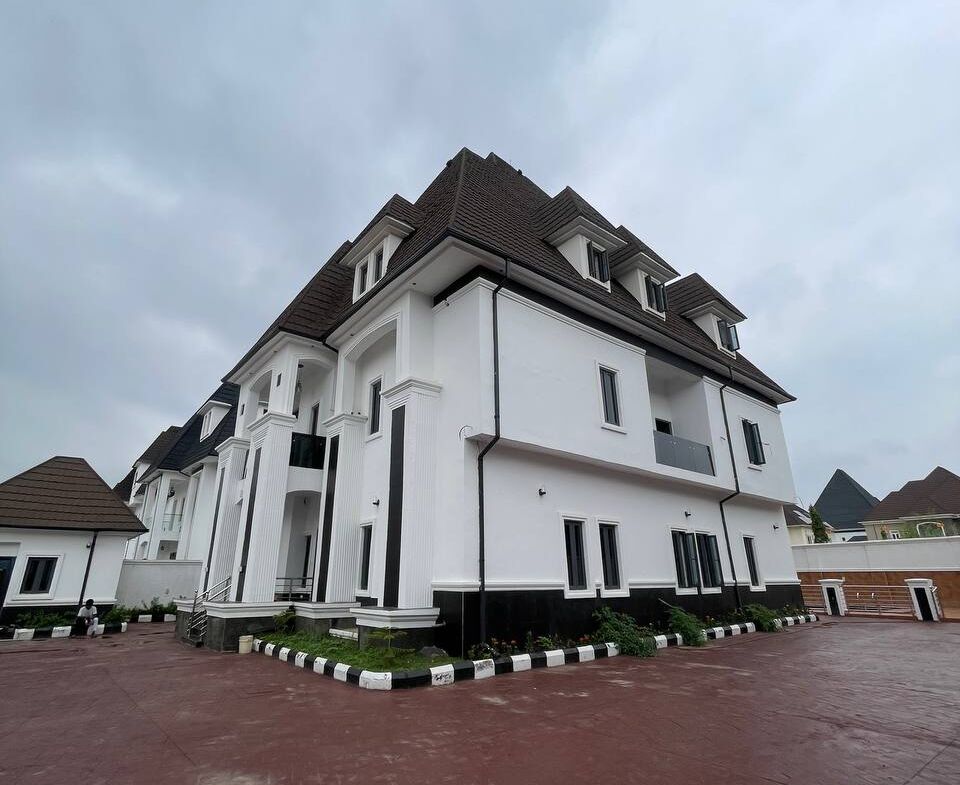 6 bedroom house for sale in Karsana, Abuja