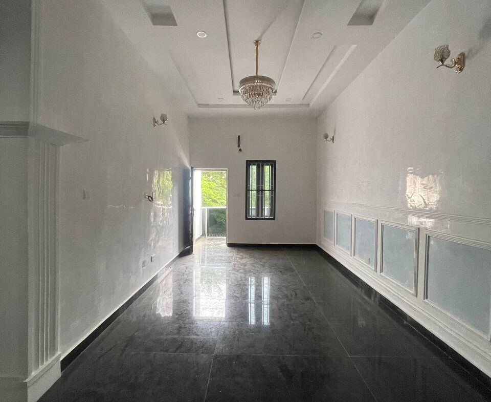 6 bedroom house for sale in Karsana, Abuja