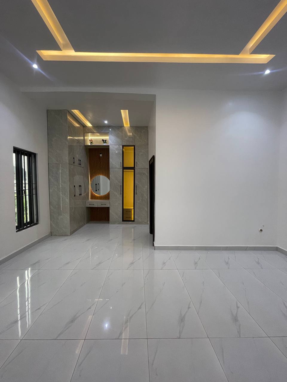 6 bedroom house for sale in Karsana, Abuja