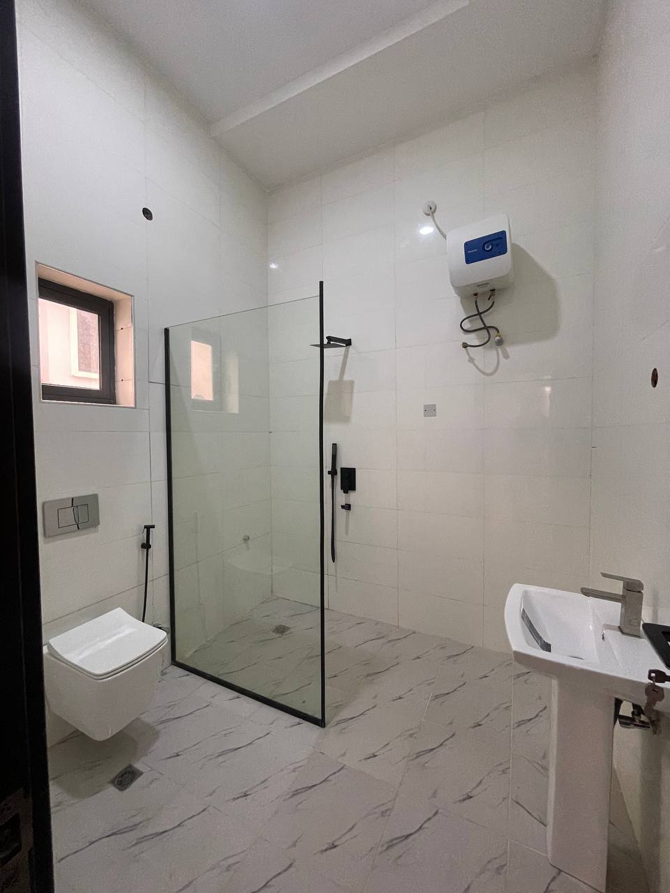 6 bedroom house for sale in Karsana, Abuja