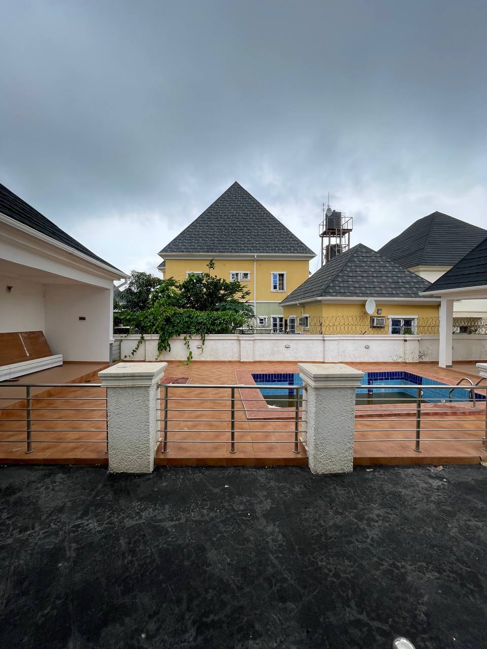 6 bedroom house for sale in Karsana, Abuja
