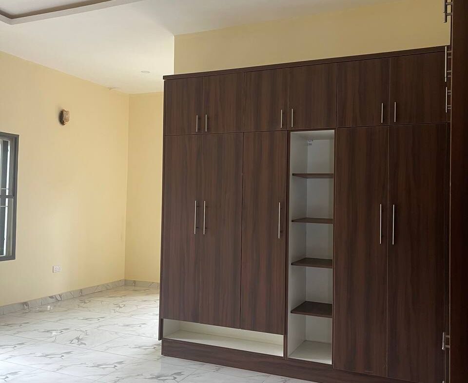 6 bedroom house for sale in Karsana, Abuja
