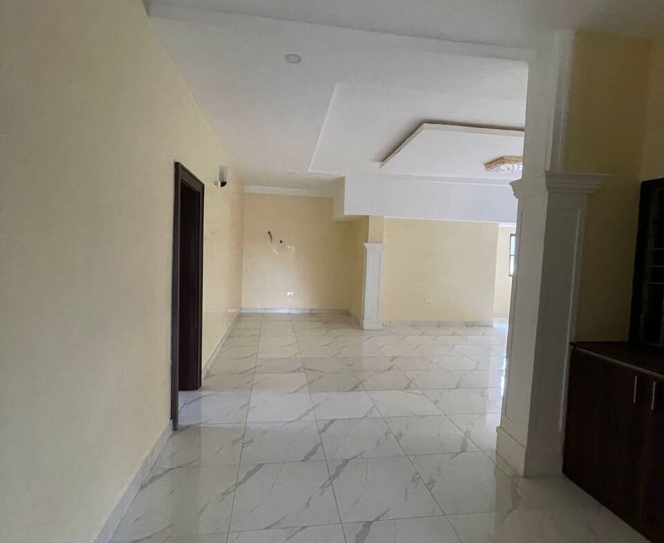 6 bedroom house for sale in Karsana, Abuja