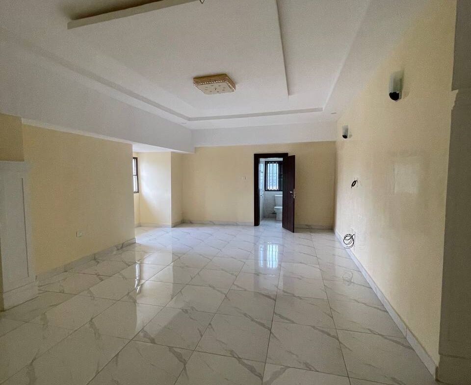 6 bedroom house for sale in Karsana, Abuja