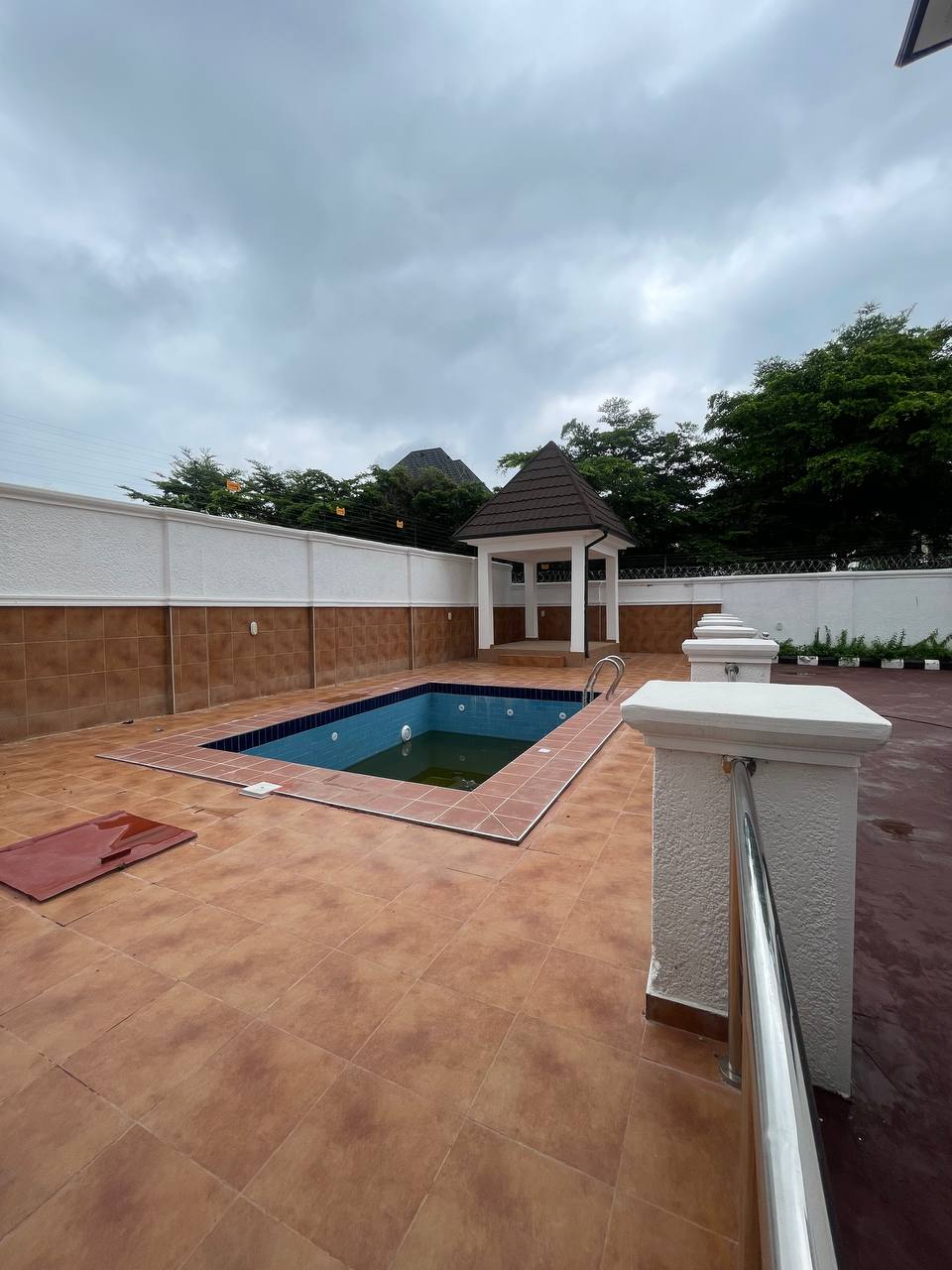 6 bedroom house for sale in Karsana, Abuja