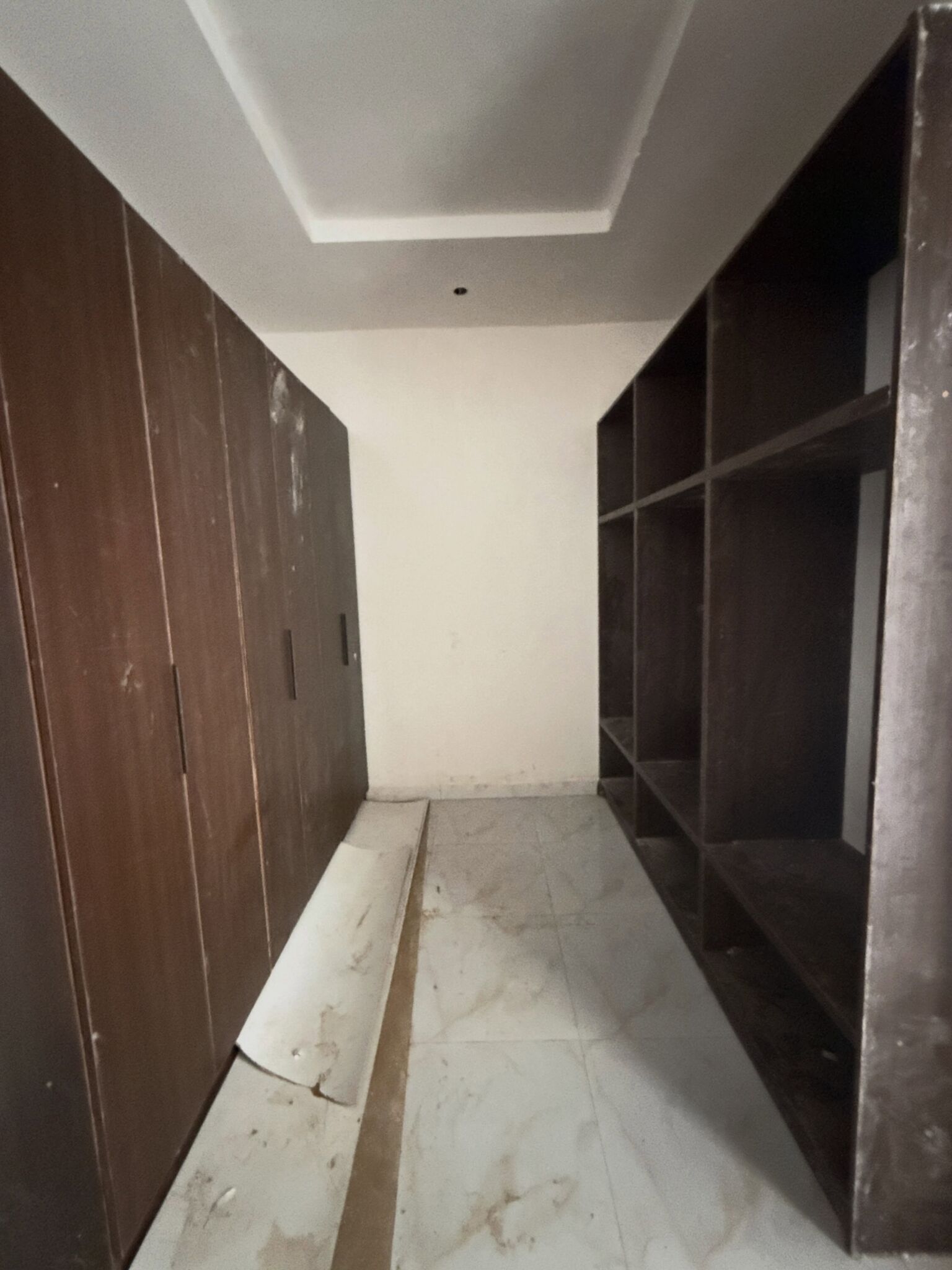 5-bedroom detached duplex with a one-room boys’ quarters
