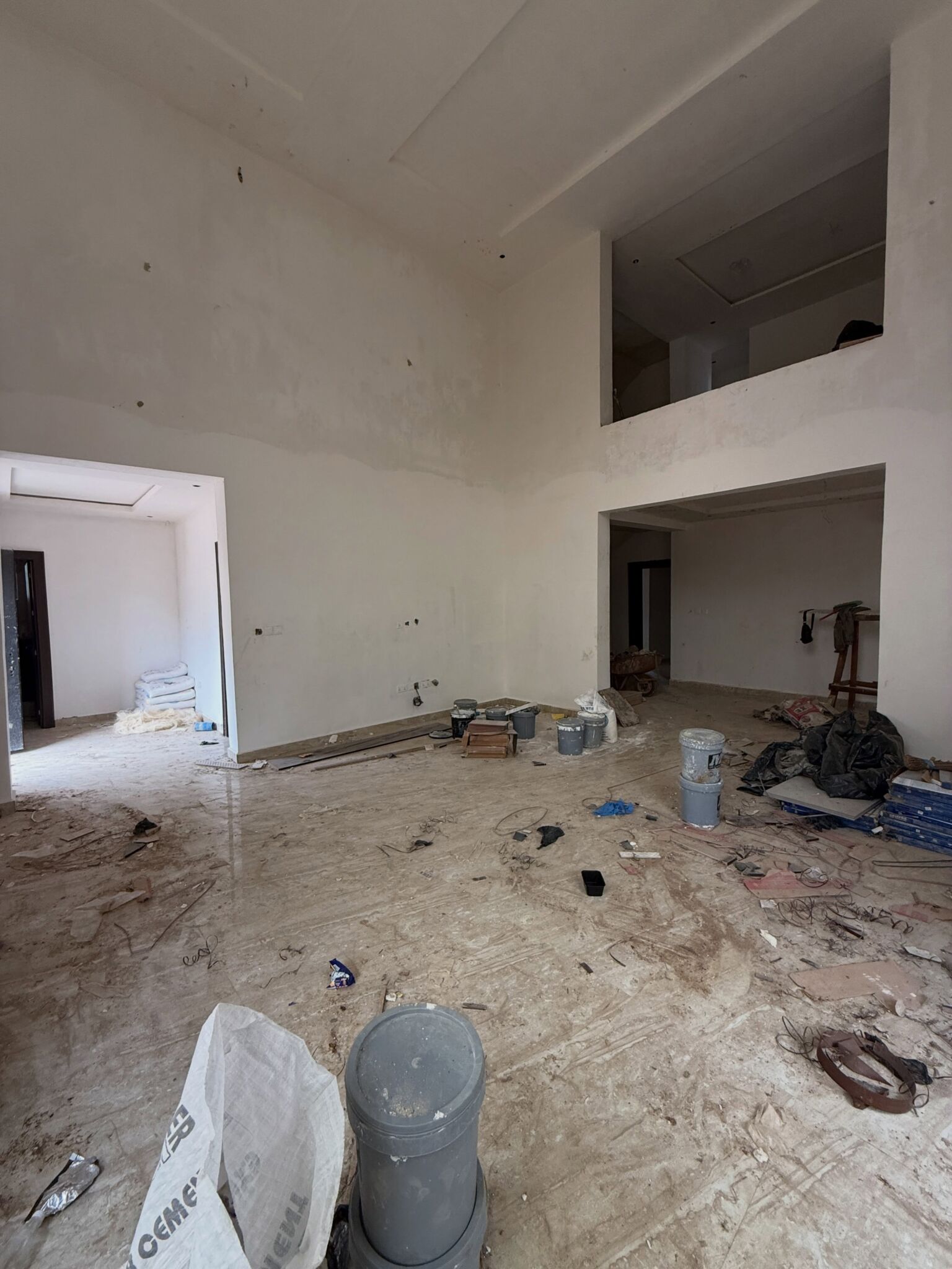 5-bedroom detached duplex with a one-room boys’ quarters