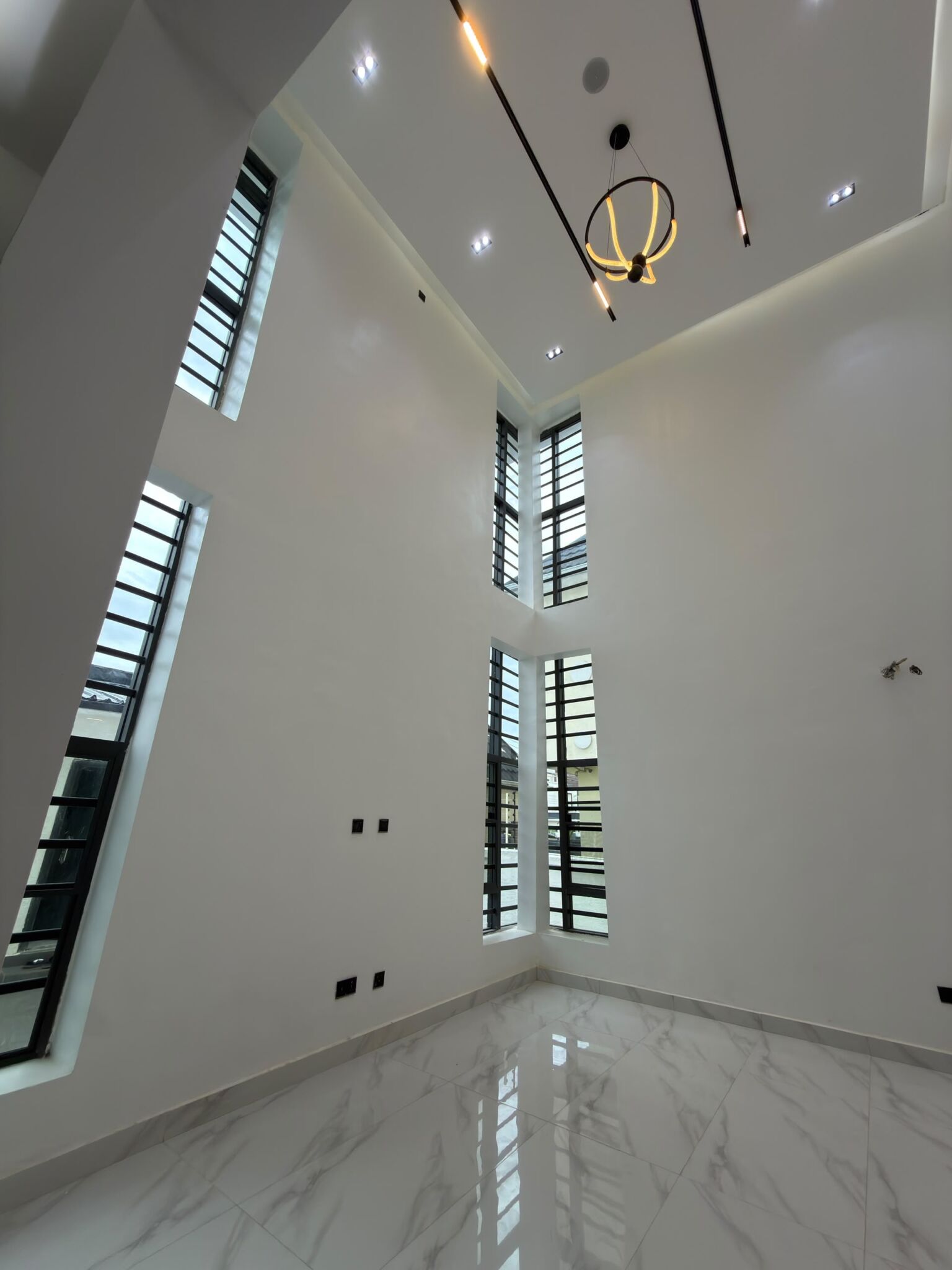5-bedroom fully detached duplex for sale in Apo Resettlement, Abuja